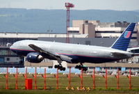 N788UA @ EDDF - United Airlines - by Sylvia K.