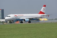 OE-LBU @ VIE - Austrian A320-214
