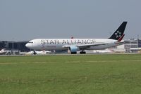 OE-LAY @ VIE - Austrian Boeing 767-3Z9 - by Manfred Mörk