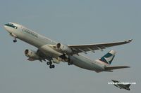 B-LAA @ VHHH - Cathay Pacific - by Michel Teiten ( www.mablehome.com )