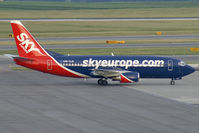 OM-CLB @ VIE - Sky Europe Airlines Boeing 737-300 - by Thomas Ramgraber-VAP