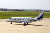 N602AB @ CID - Taxiing from Landmark to Runway 13