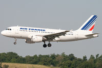 F-GRHD @ LFBO - Landing 14L - by Guillaume BESNARD