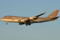 HL7420 @ VIE - Asiana Airlines Boeing 747-400 - by Thomas Ramgraber-VAP