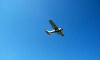N2444R @ S50 - on final