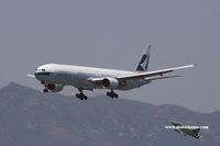 B-HNI @ VHHH - Cathay Pacific - by Michel Teiten ( www.mablehome.com )