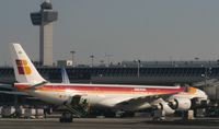 EC-JBA @ KJFK - park at the ramp