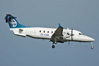 ZK-EAM @ NZAA - On finals - by Micha Lueck