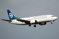 ZK-NGI @ NZAA - On finals - by Micha Lueck