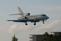 XA-ALA @ TNCM - Landing 10
