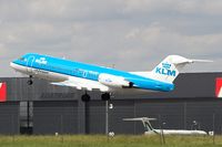 PH-KZP @ LOWW - KLM - by Delta Kilo