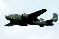N320SQ @ EHLW - Leeuwarden open house 2008 - by Joop de Groot