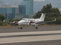 N409LV @ KSMO - N409LV arriving on RWY 21 - by Torsten Hoff
