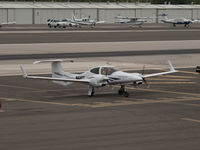 N430TS @ KSMO - N430TS after crossing the runway - by Torsten Hoff