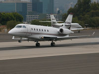 N728QS @ KSMO - N728QS arriving on RWY 21 - by Torsten Hoff