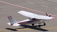 D-EBBD @ EDDP - A Cessna 172 from Stuttgart for whatever at LEJ - but pink! - by Holger Zengler