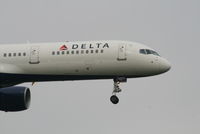N723TW @ EBBR - flight DL140 is descending to rwy 02