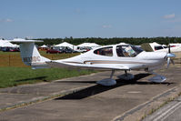 N633DC @ SFQ - 2008 Diamond Aircraft Industries, Inc DA-40 Diamond Star N633DC on display at the 2009 Virginia Regional Festival of Flight at Suffolk Executive Airport.