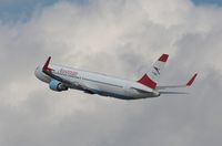 OE-LAE @ LOWW - AUSTRIAN AIRLINES - by Delta Kilo
