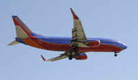N611SW @ KLAX - Landing 24R at LAX - by Todd Royer