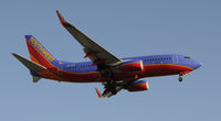 N913WN @ KLAX - Landing 24R at LAX - by Todd Royer