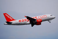 G-EZIU @ LOWW - EasyJet Airbus A319