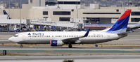 N3754A @ KLAX - Taxi to gate - by Todd Royer