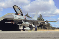 E-196 @ EKYT - waiting for the next mission - by FBE