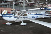 N2231F @ EGPT - Cessna 182T at Perth