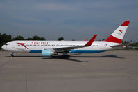 OE-LAE @ VIE - Austrian Airlines Boeing 767-300
