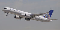 N18119 @ KLAX - Departing LAX on 25R - by Todd Royer
