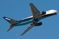 OY-SRM @ VIE - Star Air Boeing 767-200