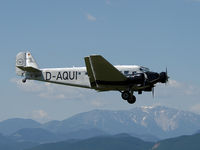 D-CDLH @ VIE - D-AQUI in Wiener Neustadt performing sightseeing flights at 100 Jahre LOXN - by P. Radosta - www.austrianwings.info