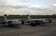 32 @ GREENHAM - Crusader 32 of French Aeronavale's 12 Flotille at the 1981 Intnl Air Tattoo at RAF Greenham. - by Peter Nicholson