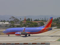 N650SW @ LAX - Taxiing onto 24L for take off - by Helicopterfriend