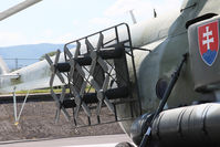 7520 @ PZY - Slovak Air Museum