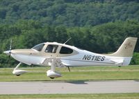N611ES @ KIPT - Arriving at the 2009 WRAP Fly-In Pancake Breakfast - by Sam Andrews