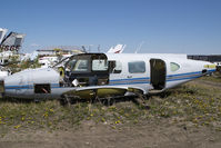N7511L @ CZVL - Piper 31
