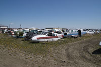 N39670 @ CZVL - Piper 44