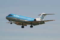 PH-WXD @ EBBR - arrival of flight KL1723 to rwy 25L