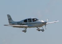 N51LA @ DTN - Landing on 14 at Downtown Shreveport. - by paulp