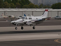 N65U @ KSMO - N65U arriving on RWY 21 - by Torsten Hoff