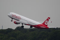 D-ABCB @ TXL - Airbus A321-211 - by Juergen Postl