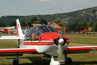 OE-KUI @ LOAS - Austrian Aero Club Robin DR.400/180R Remorqueur - by Joker767