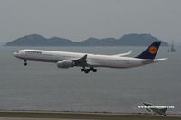 D-AIHQ @ VHHH - Lufthansa