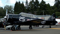 N2834D @ OLM - Flight line