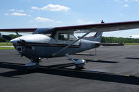N182BW @ I19 - 1975 C182