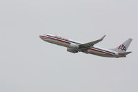 N908AN @ LAX - AAL1458 - KLAX-KDEN - Departing RWY 25R - by Mel II