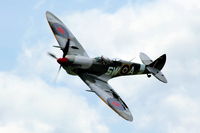 G-CTIX @ EGWC - Cosford Airshow 2009 - by Chris Hall