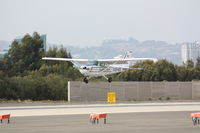 N98485 @ SMO - Landing RWY 21 - by Mel II